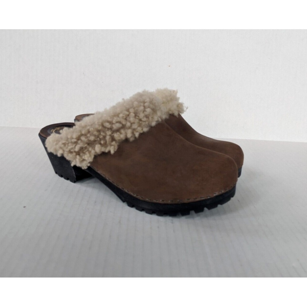 Danish Tradition made in USA Clogs Leather Upper Hand Crafted  9.5-10 Sheep Trim
